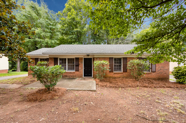 Primary Photo - 4713 Belle Plaine Dr