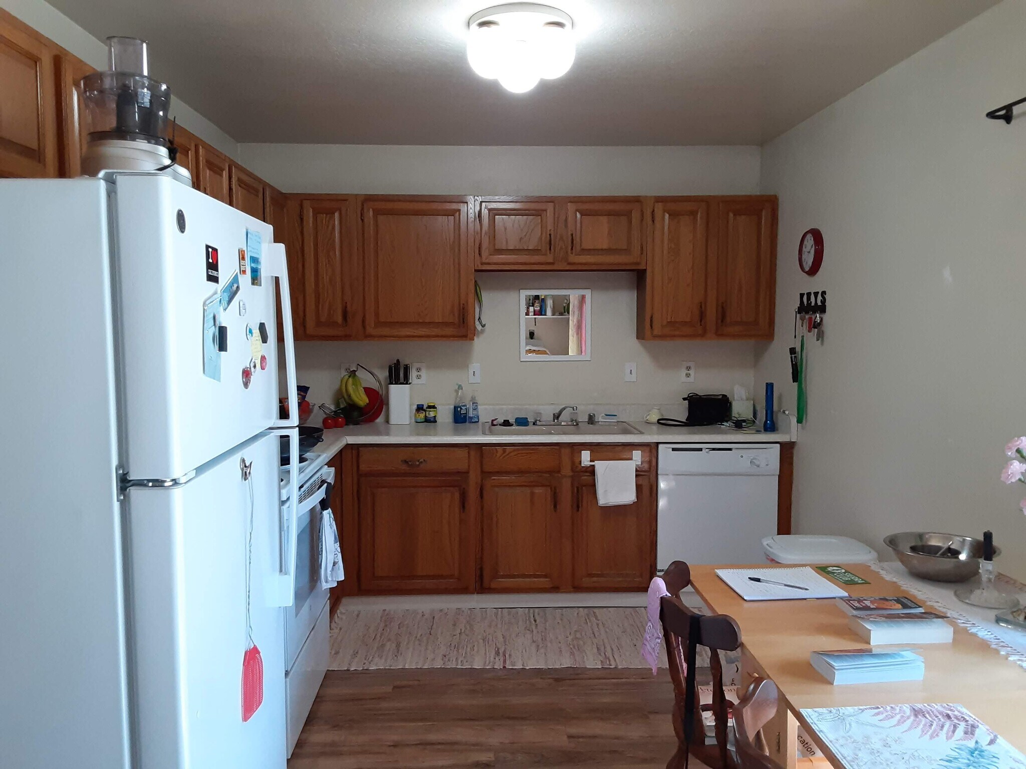 kitchen - 25859 Madrone Dr