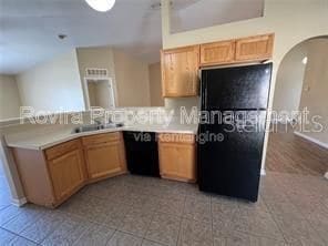Building Photo - 5536 Sycamore Canyon Dr