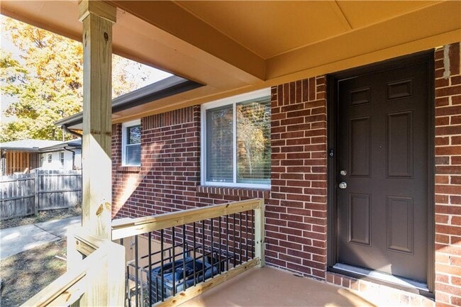 Building Photo - 2039 Nettie Ct