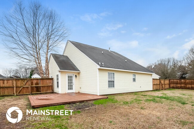 Building Photo - 4346 Fescue Pl SW