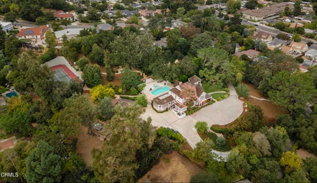 Building Photo - 851 Lyndon St