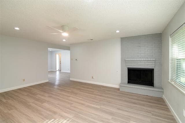 Building Photo - 731 Brentwood Ln