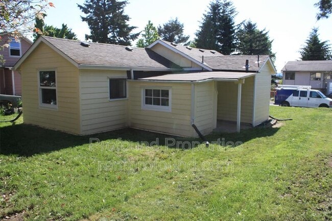 Building Photo - 2232 SE 105th Ave