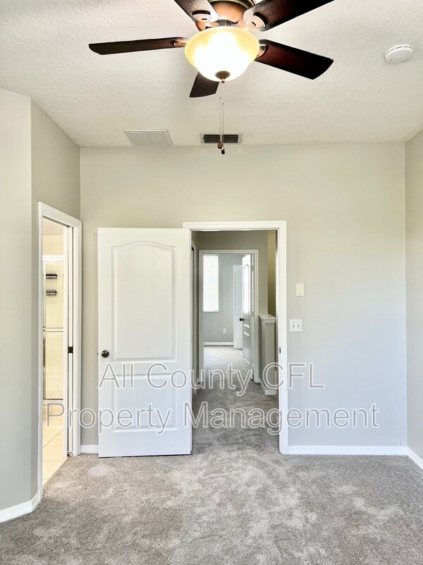 Building Photo - 9305 Jasmine Flower Ln