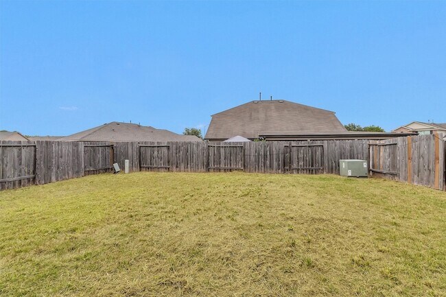 Building Photo - 2119 Treasure Mountain Dr