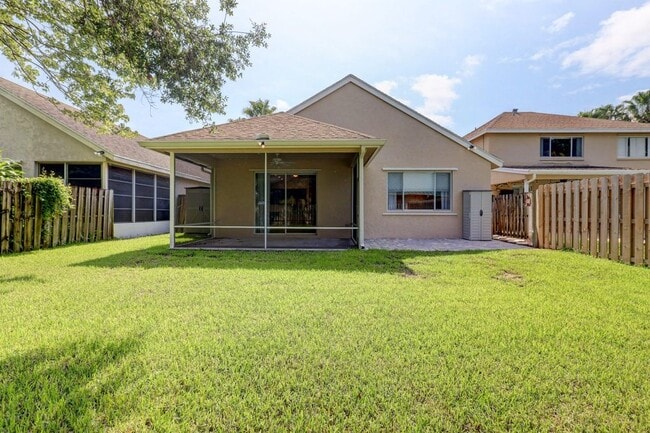 Building Photo - 2951 SW Pond Way