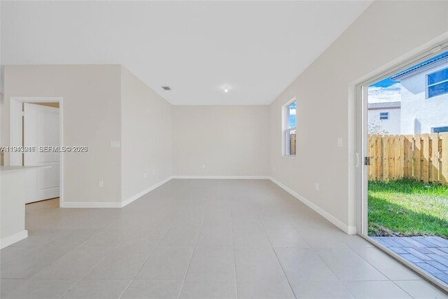 Building Photo - 12926 NW 23rd Pl