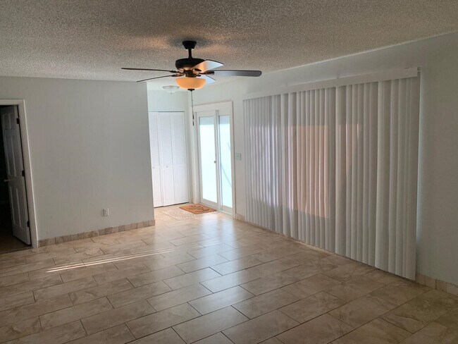 Building Photo - 1342 Torreya Cir