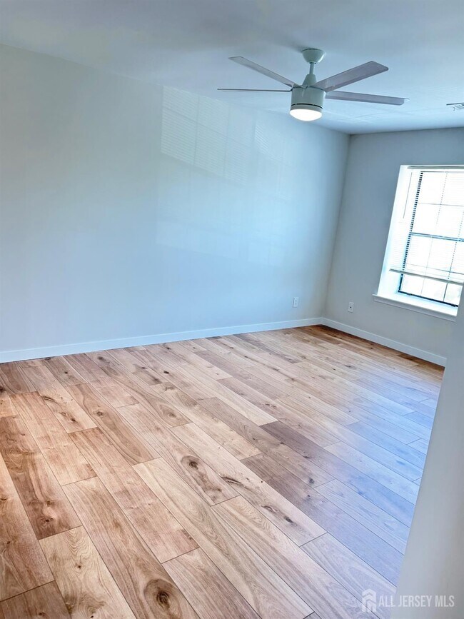 Building Photo - 1511 Pebble Pl