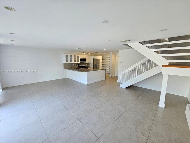 Building Photo - 9944 Costa Del Sol Blvd