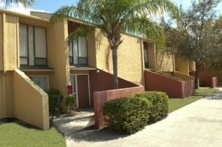 Primary Photo - Bartow - One bedroom one bath - Upstairs Unit