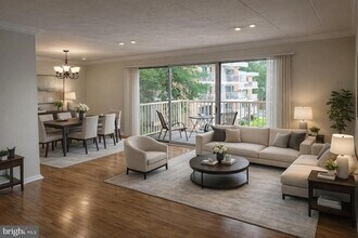 Building Photo - 2624 Redcoat Dr