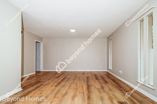 Building Photo - 3 br, 2 bath House - 70 Kingspark
