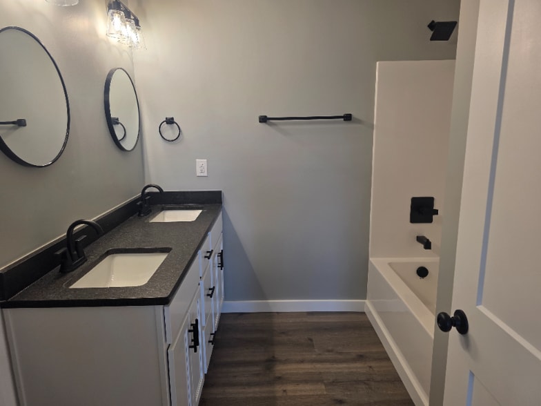 Building Photo - 102 Alice Preston Lp