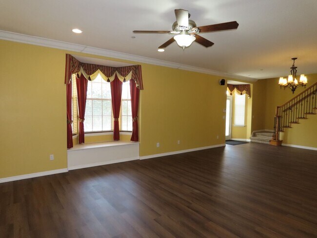 Building Photo - Two Story Townhome Clermont Yacht Club