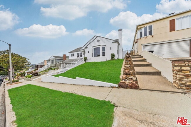 Building Photo - 5455 Harcross Dr
