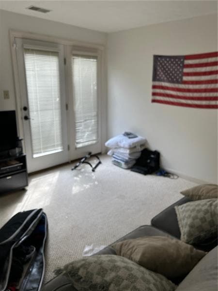 Building Photo - 4 Hemingway St