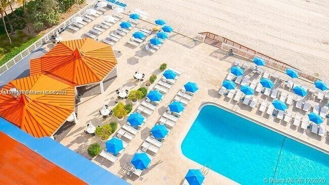 Building Photo - 19201 Collins Ave