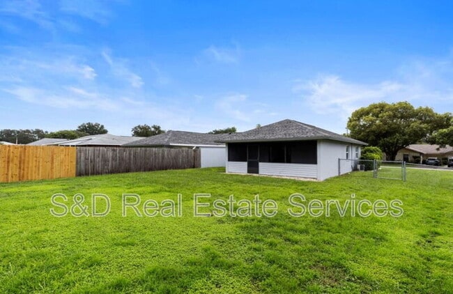 Building Photo - 848 Mikasuki Dr