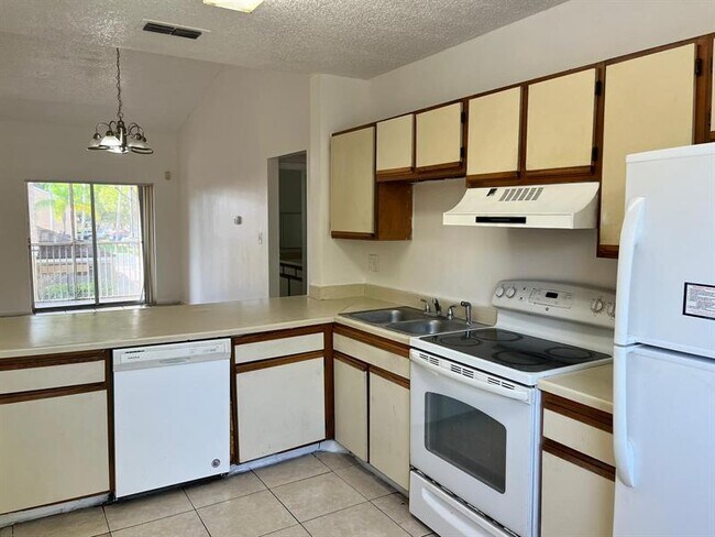 Building Photo - 8030 SW 21st Ct