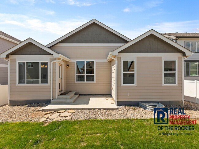 Building Photo - Beautiful, Well-Maintained Ranch Home in S...