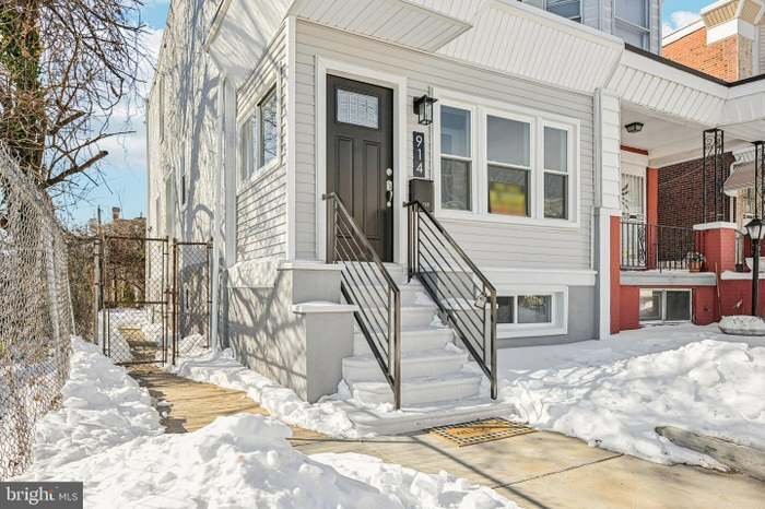 Building Photo - 914 S 54th St