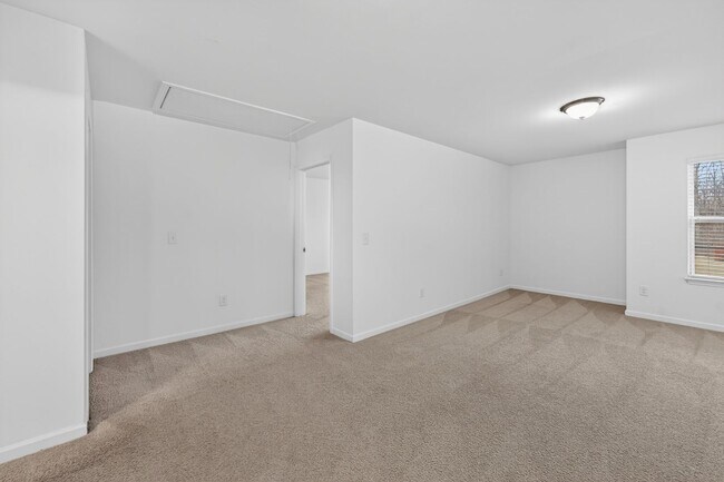 Building Photo - Spacious 4BR Energy-Efficient Home with Loft, Big Yard & Top-Rated Schools!