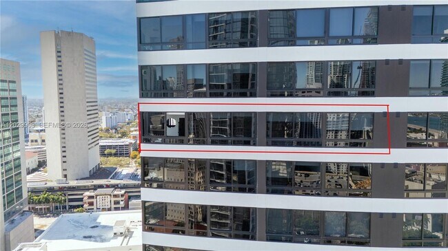 Building Photo - 225 N Miami Ave