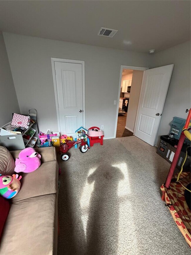 Building Photo - 5708 Berriweather Dr