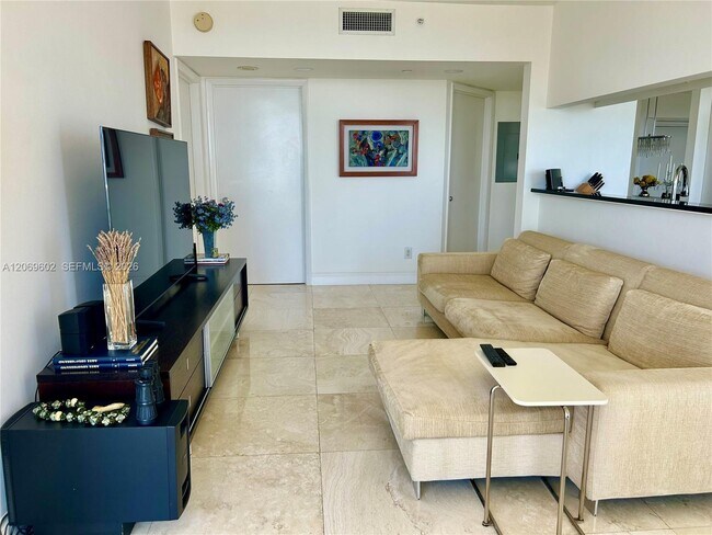 Building Photo - 21055 Yacht Club Dr