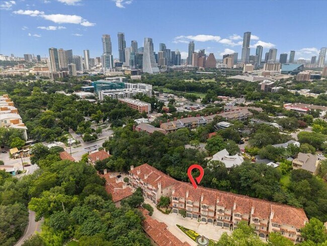 Building Photo - 1529 Barton Springs Rd
