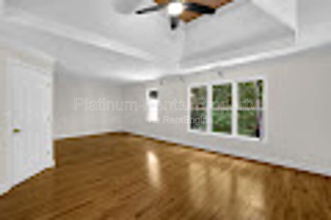 Building Photo - 230 Graystone Way