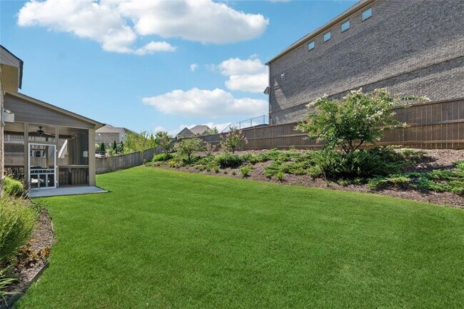 Building Photo - 4530 Point Rock Dr