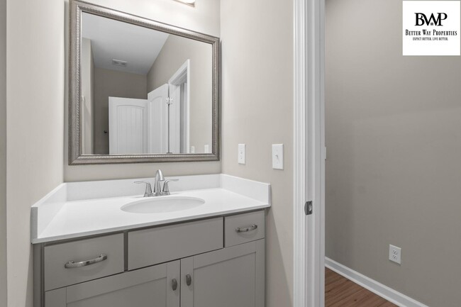 Building Photo - 525 Harbour Pointe Dr