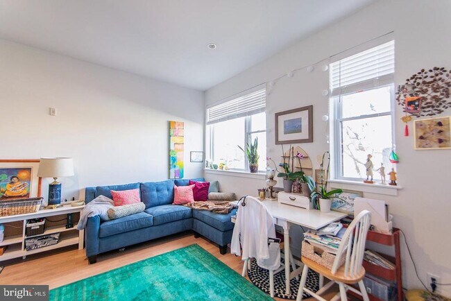 Primary Photo - 507 S 8th St