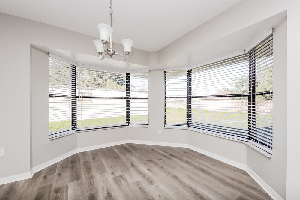 Building Photo - 613 Deauville Ct