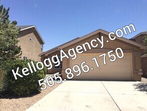 Building Photo - 3BD Plus Office/Bonus Room in Sierra Norte