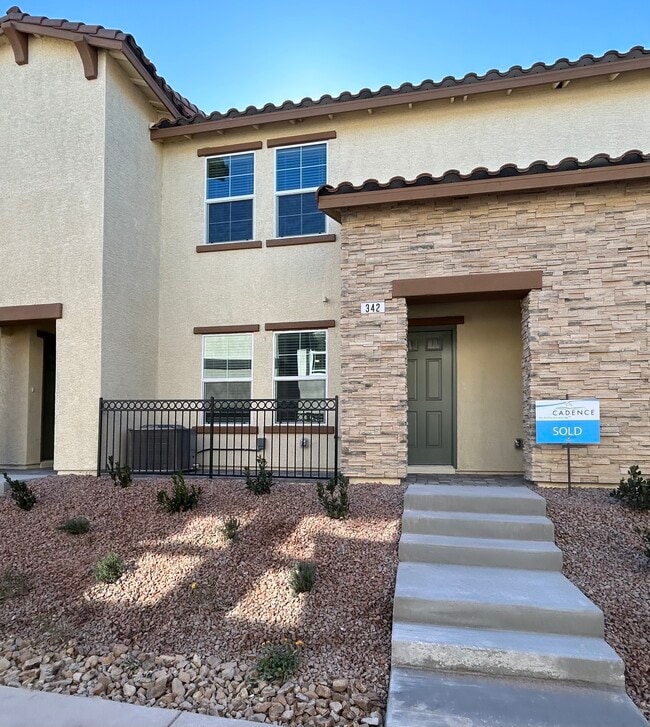 Building Photo - 342 Pacific Sparrow Avenue