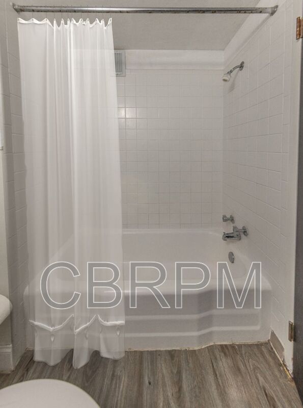 Building Photo - 2601 York Ave