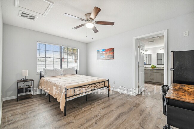 Building Photo - 380 Jeru Blvd