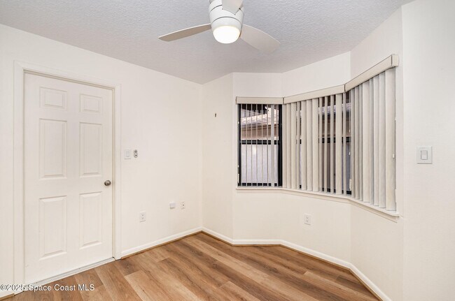 Building Photo - 3549 Muirfield Dr