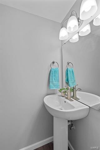 Building Photo - 250 Cedar Grove Dr