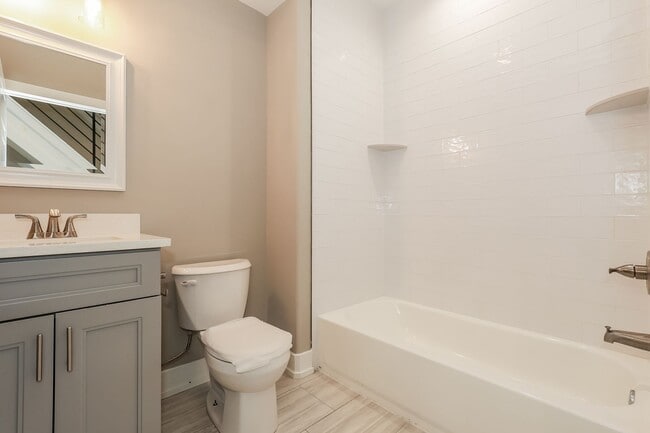 Building Photo - 1433 S Fallon St