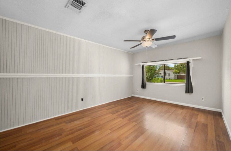 Building Photo - 7418 Oscar Dr