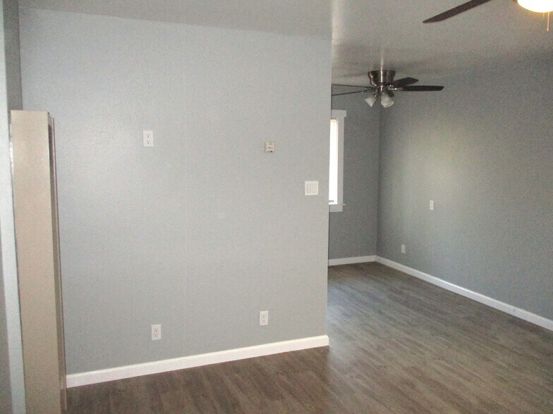 Building Photo - 326 V Street