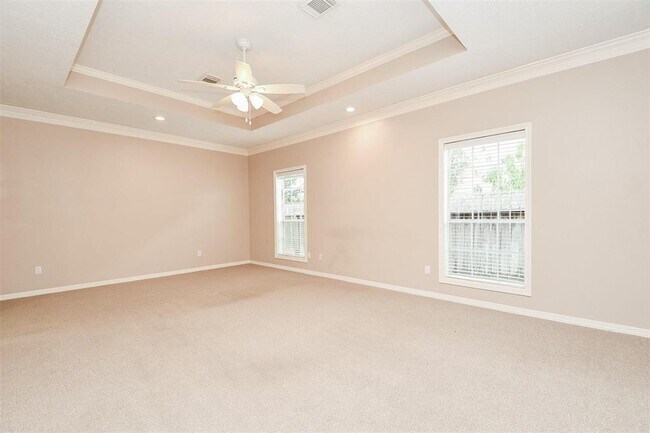 Building Photo - 1511 Beaconshire