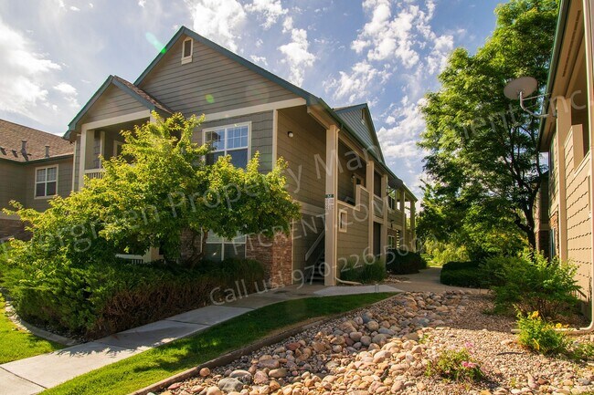 Building Photo - 5225 White Willow Dr