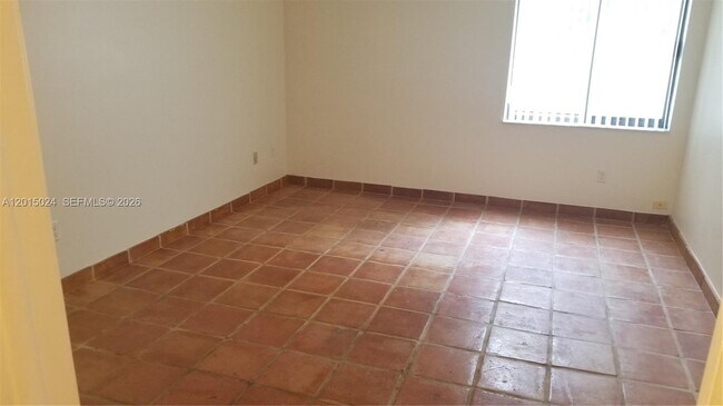 Building Photo - 8999 SW 123rd Ct