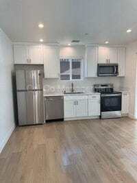 Building Photo - 19229 Friar St